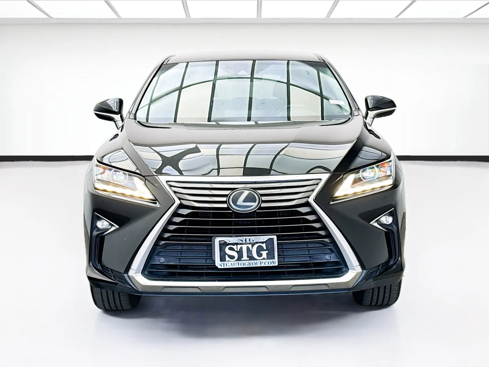 Lexus RX photo 2