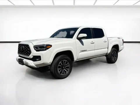 White 2023 Toyota Tacoma TRD Sport V6 for sale in Fontana, CA