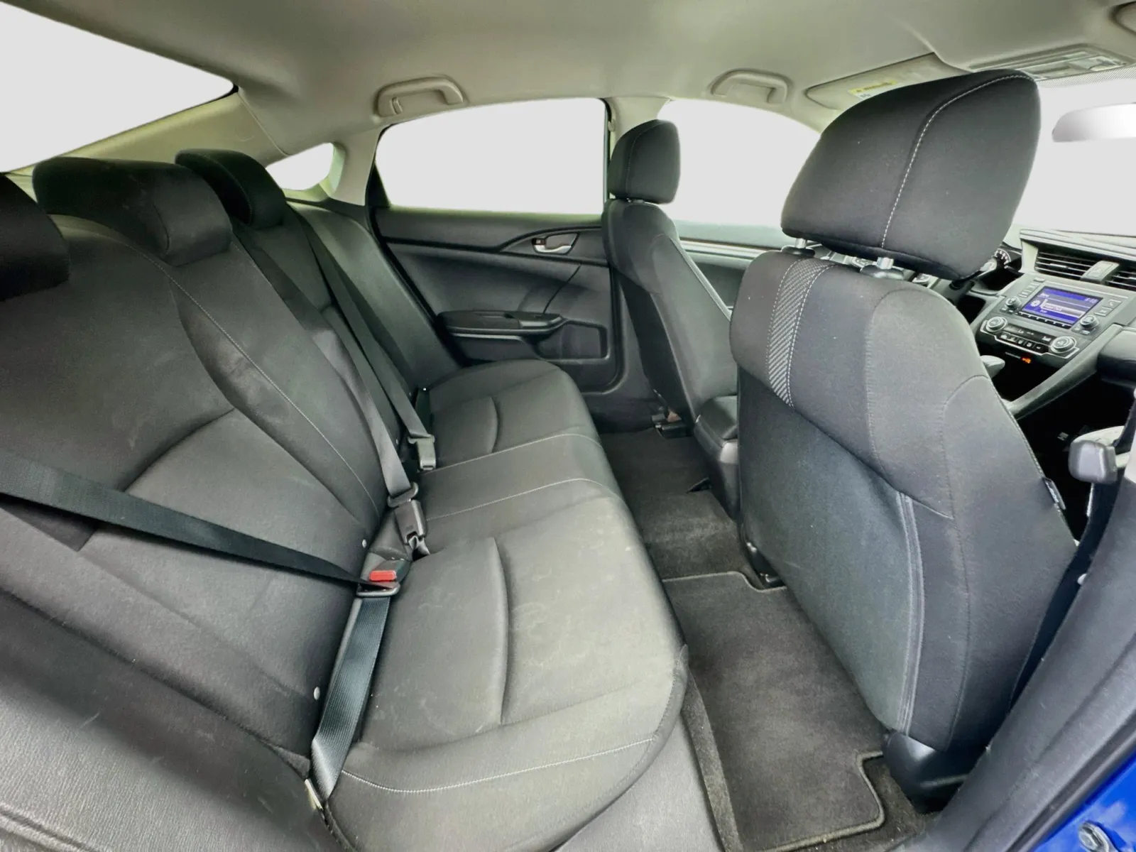 Honda Civic photo 17