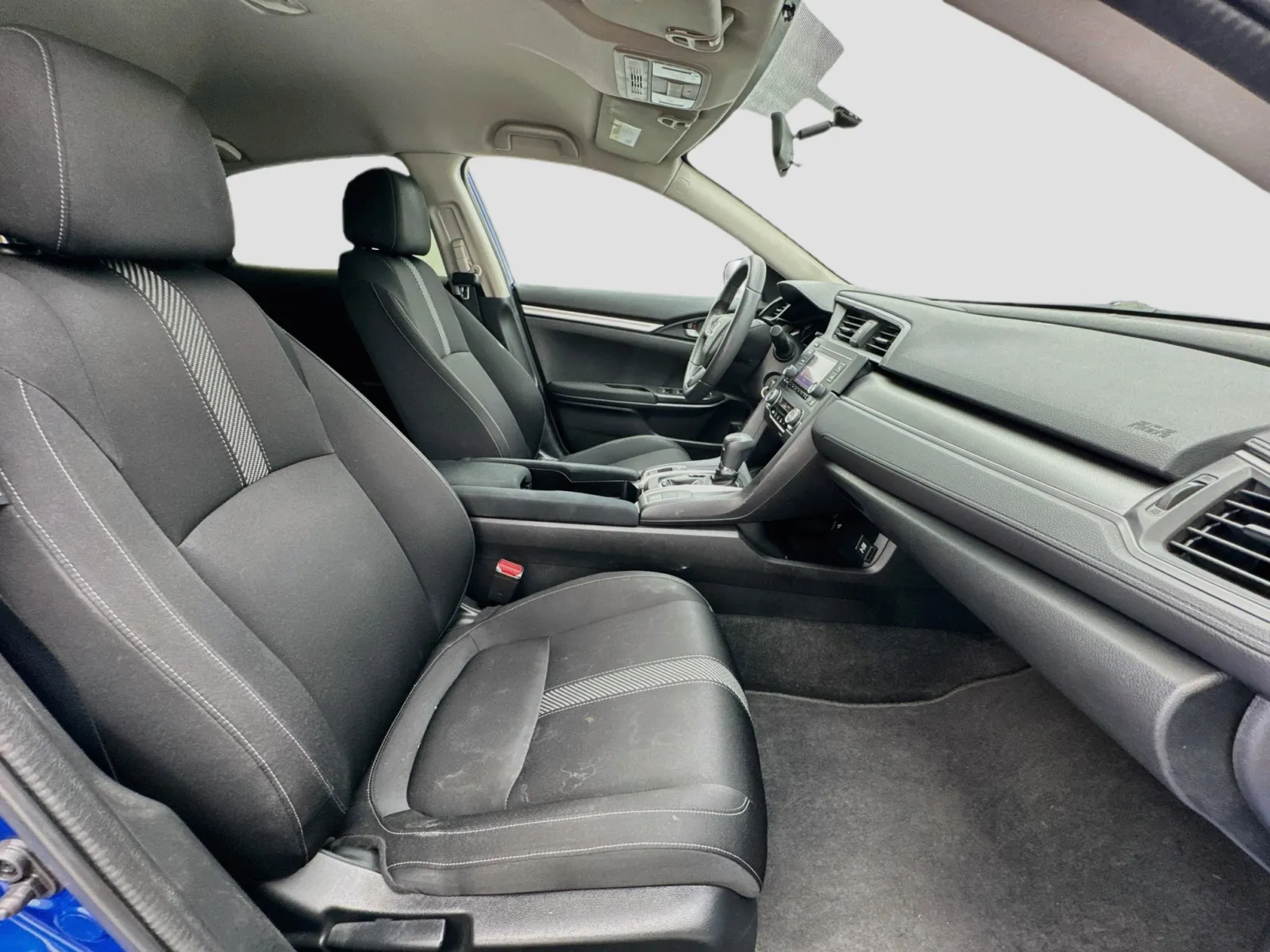 Honda Civic photo 18