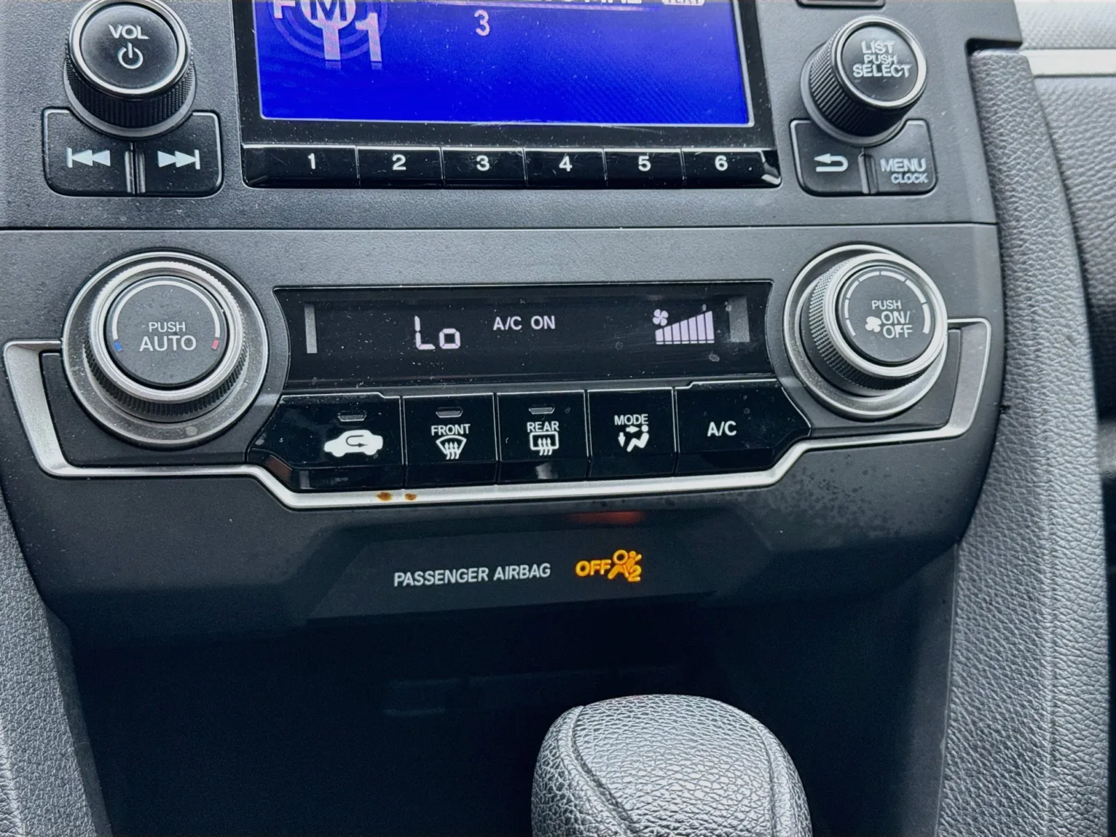 Honda Civic photo 12