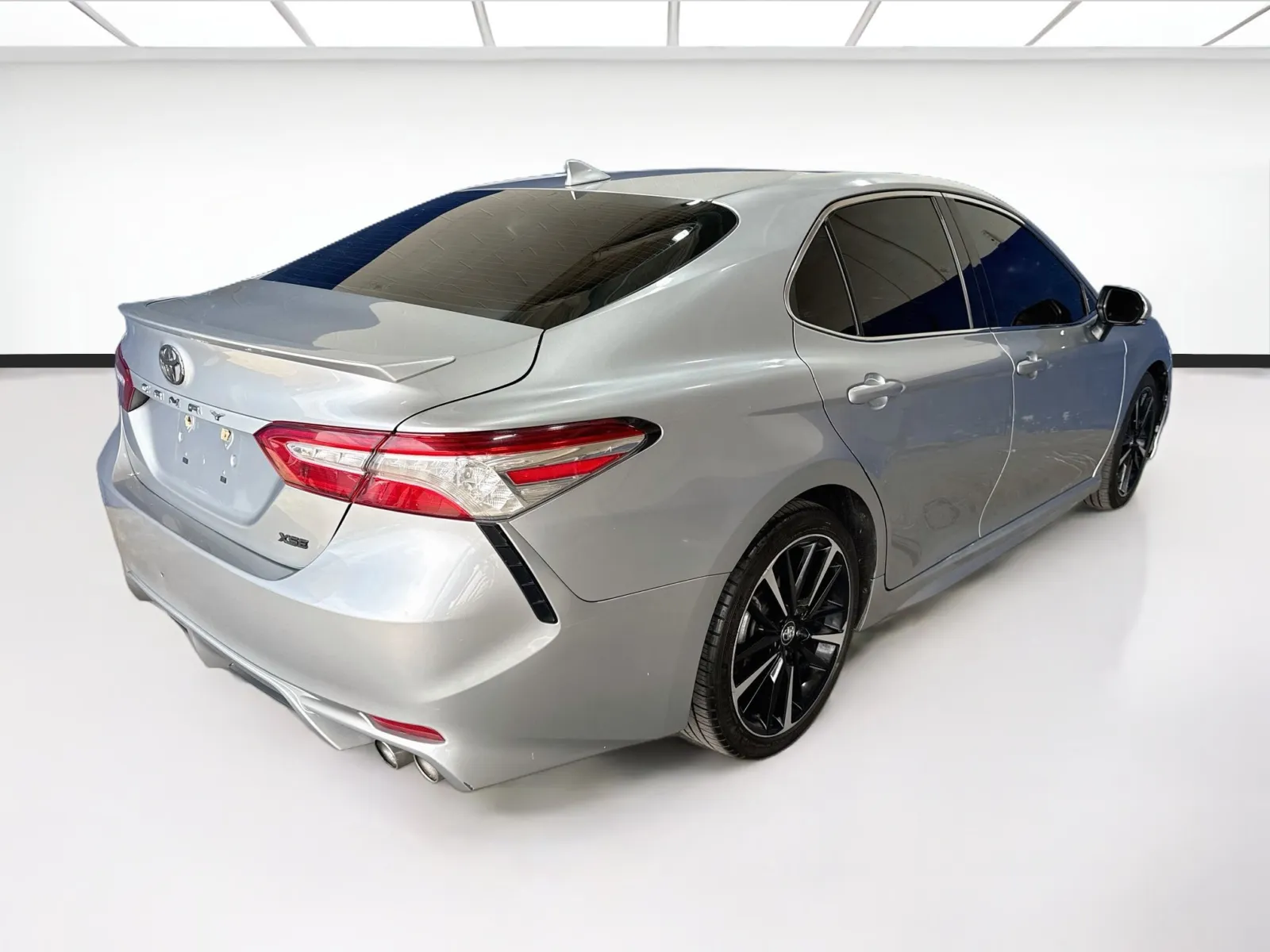 Toyota Camry photo 4