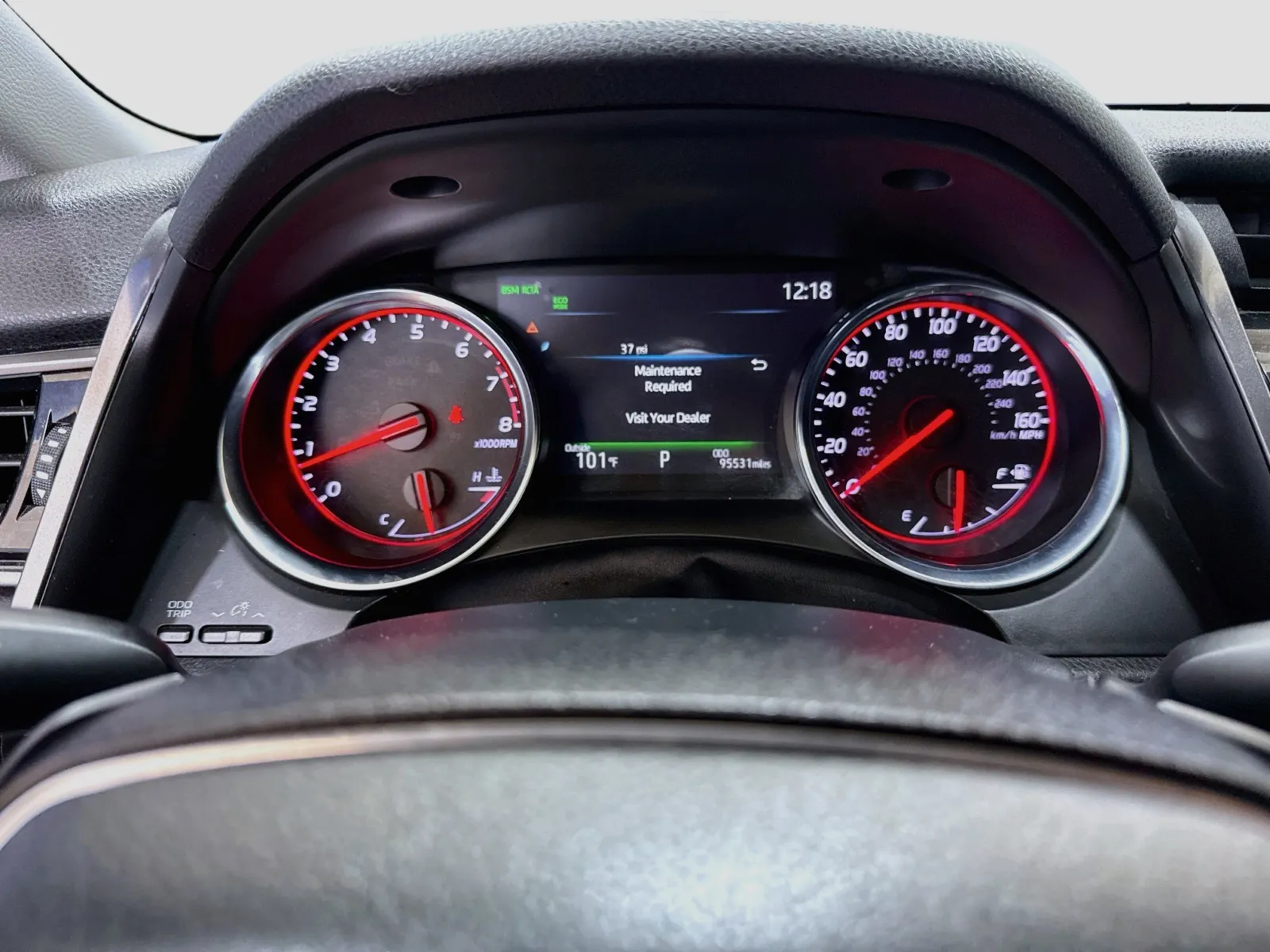 Toyota Camry photo 7