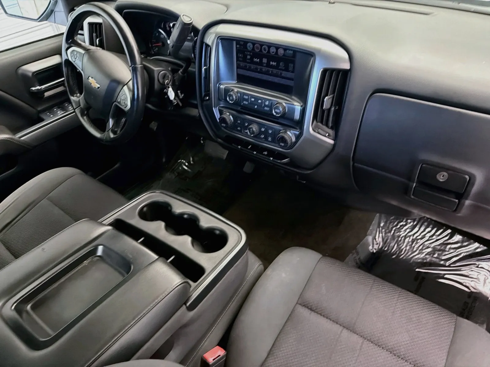 Chevrolet Silverado photo 12