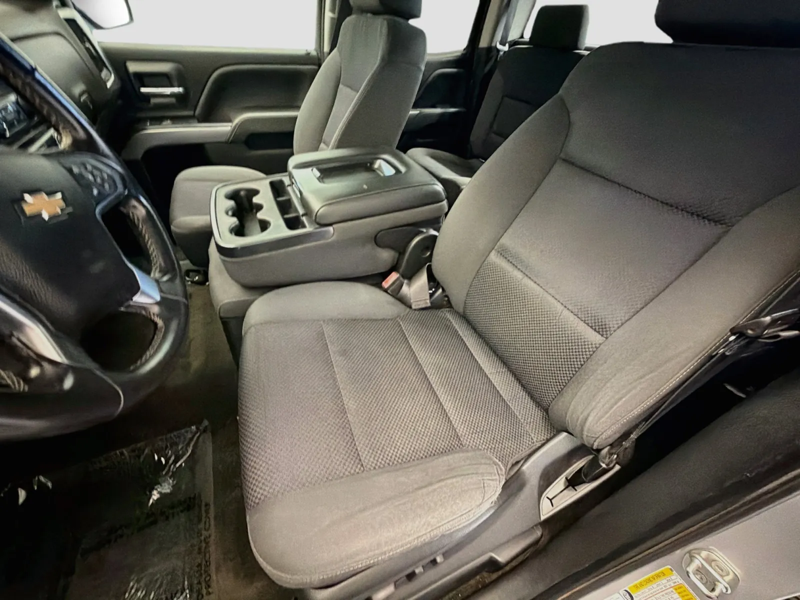 Chevrolet Silverado photo 11