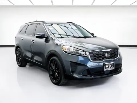 Another view of 2020 Kia Sorento S for sale in Fontana, CA at KarGenie