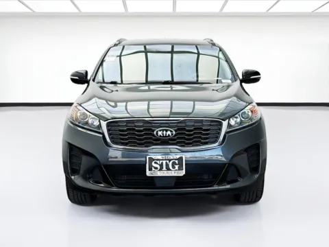 Photos of 2020 Kia Sorento S for sale in Fontana, CA at KarGenie
