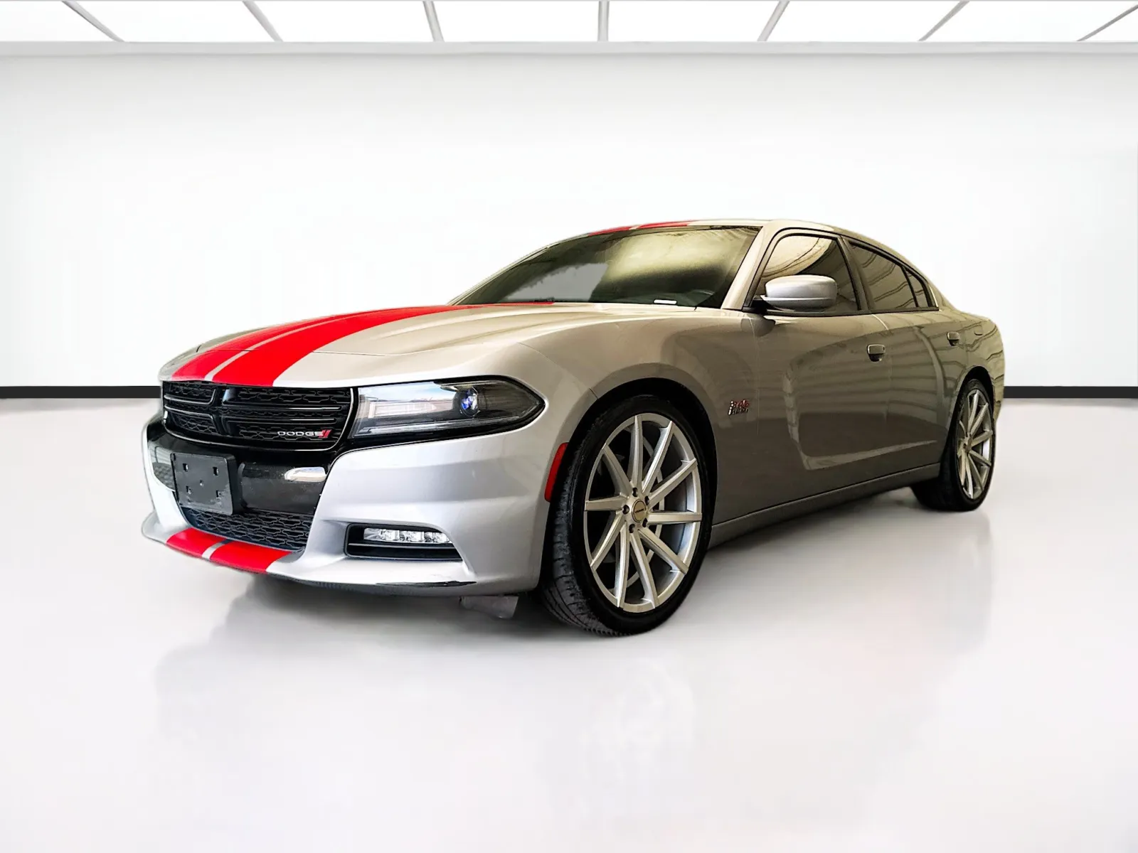 Silver 2017 Dodge Charger R/T for sale in Fontana, CA