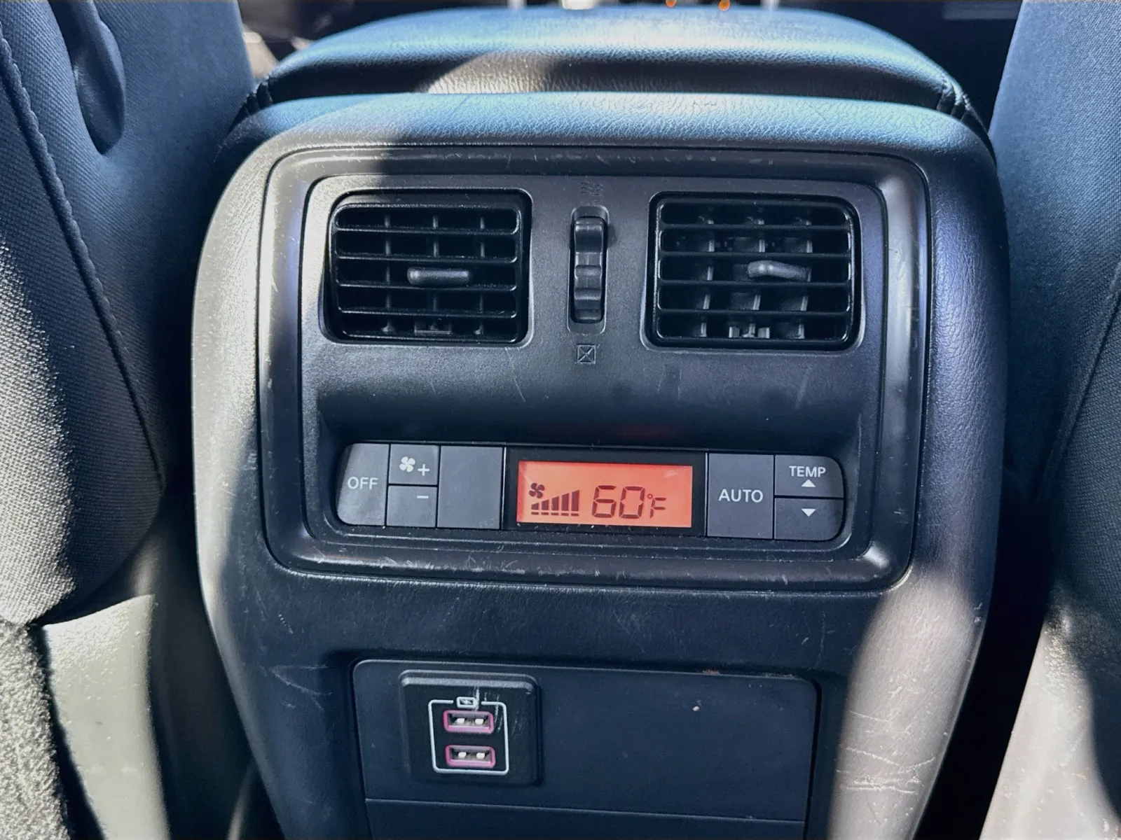 Nissan Pathfinder photo 15