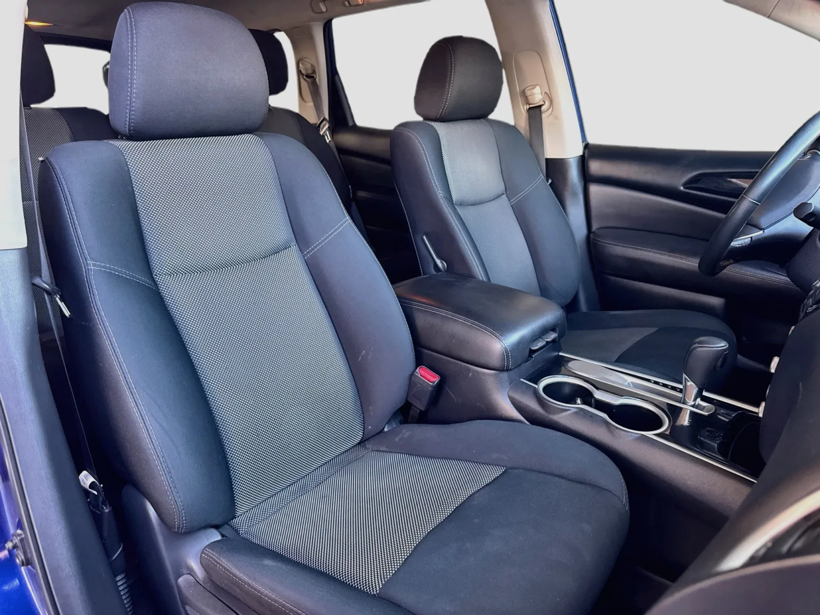 Nissan Pathfinder photo 19