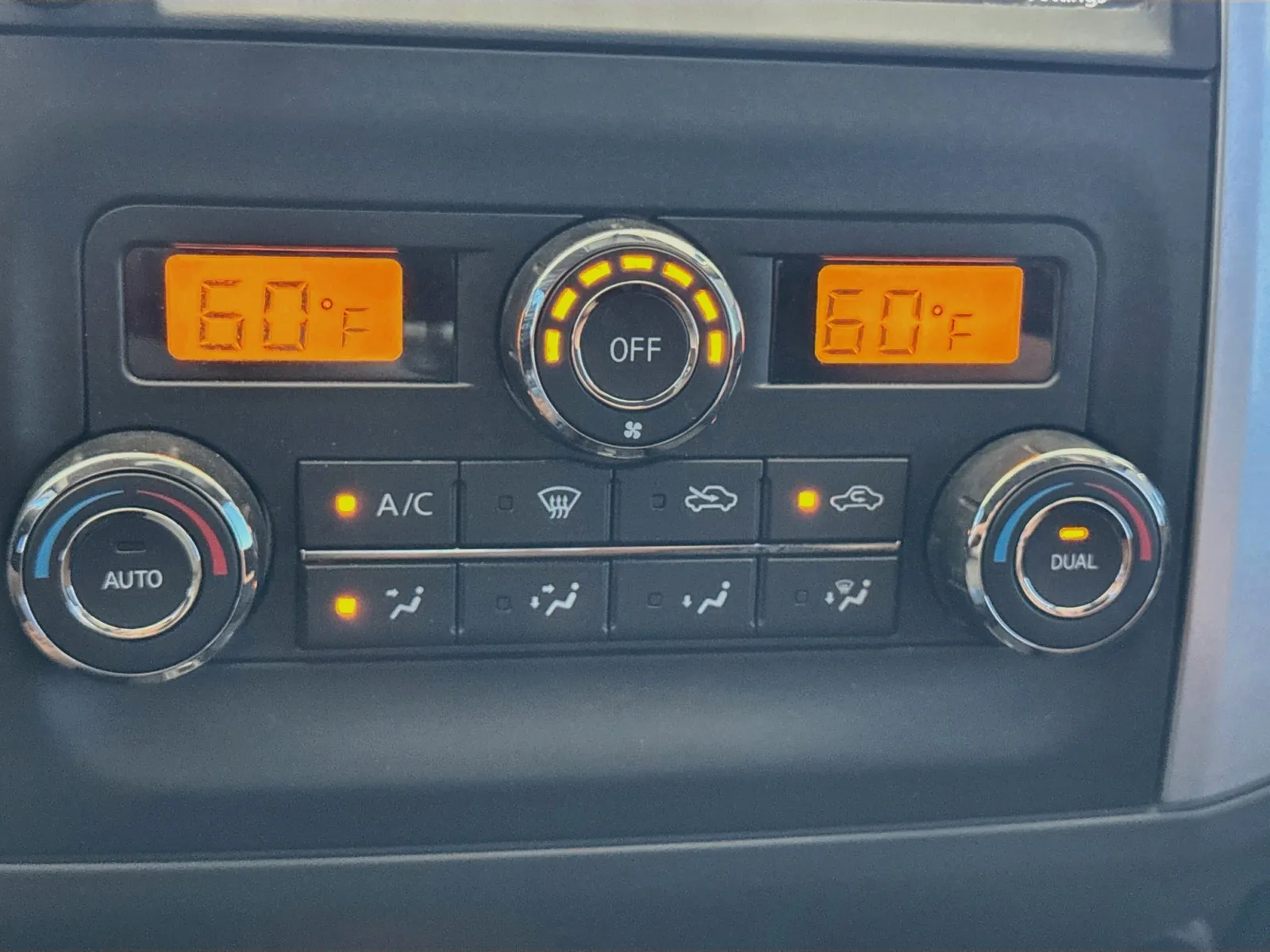 Nissan Frontier photo 11