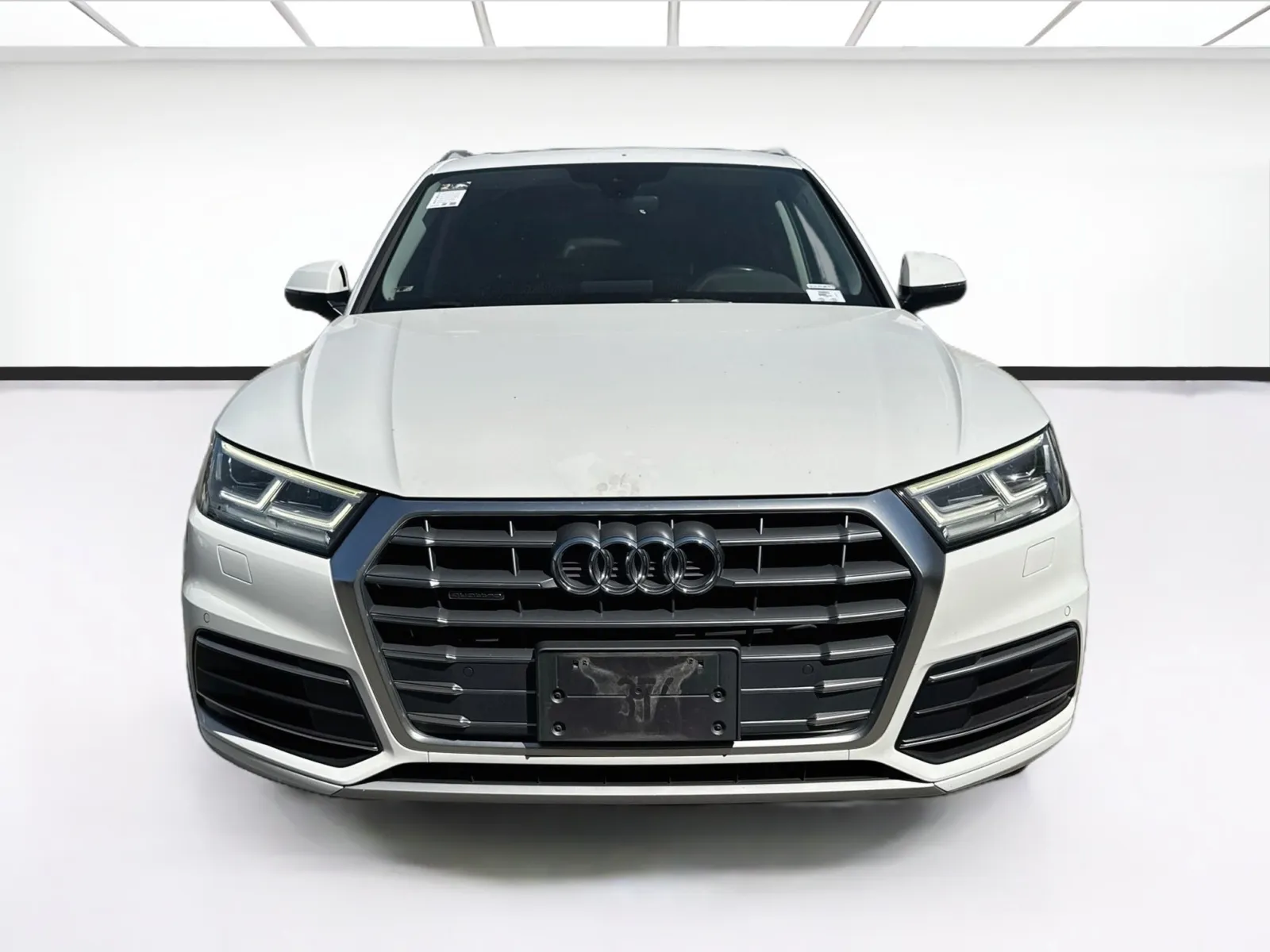 Audi Q5 photo 2