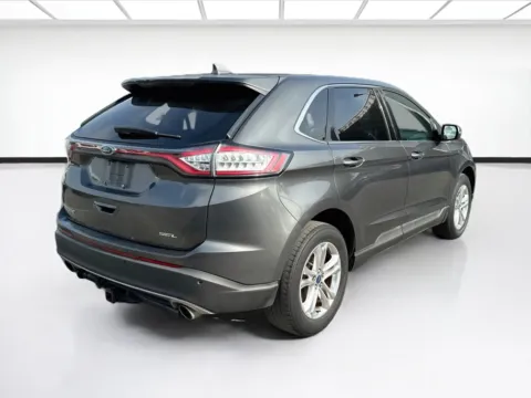 More photos of 2016 Ford Edge SEL at KarGenie, CA