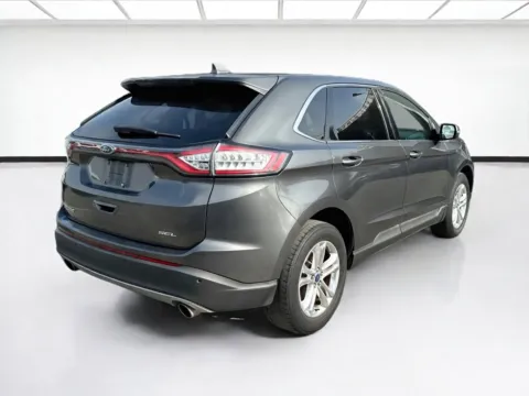 More photos of 2016 Ford Edge SEL at KarGenie, CA