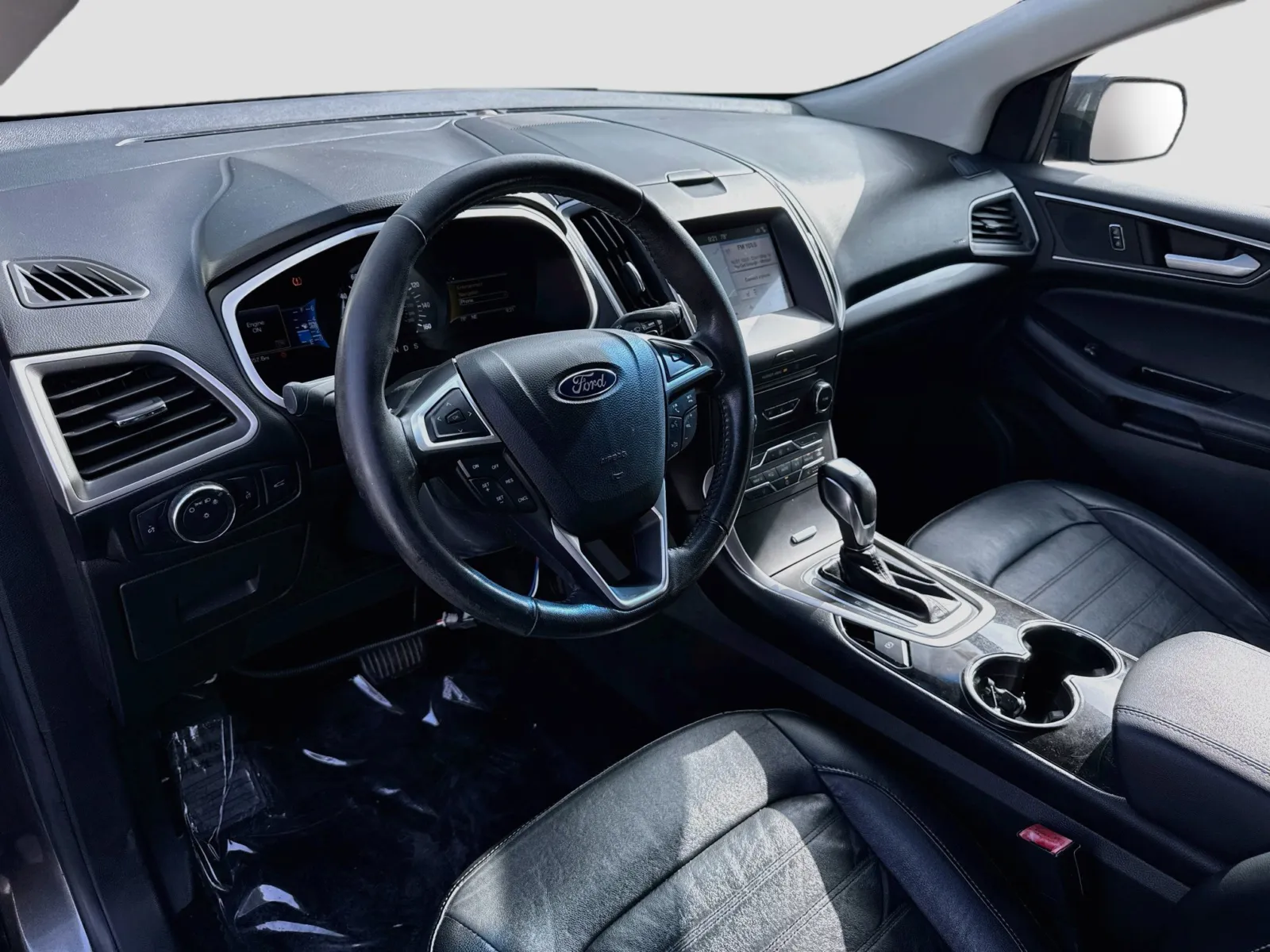 Ford Edge photo 7
