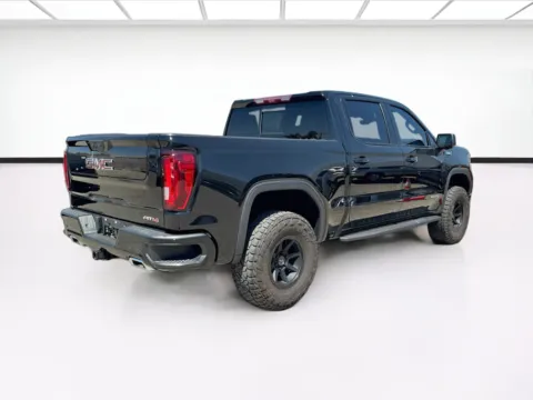 More photos of 2024 GMC Sierra 1500 AT4 W/PREMIUM/TECHNOLOGY & SUNROOF PACKAGES at KarGenie, CA