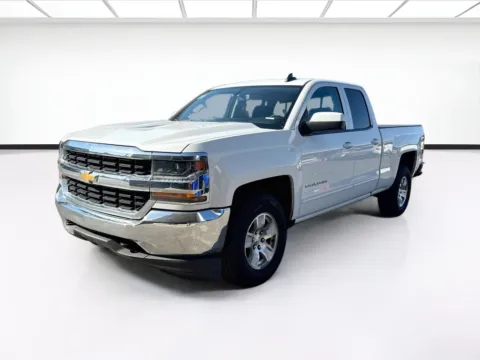 White 2018 Chevrolet Silverado 1500 LT LT1 for sale in Fontana, CA