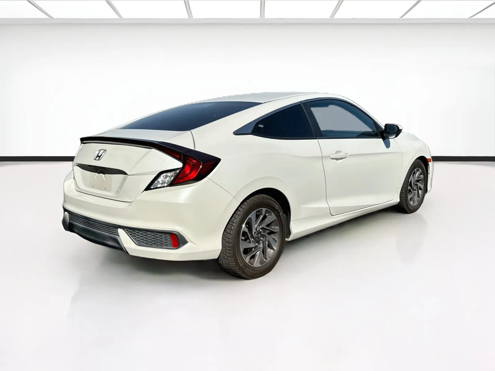 Honda Civic photo 4