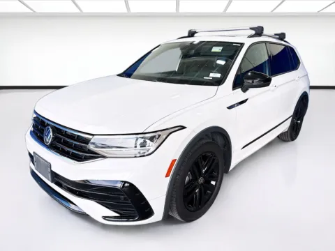 Unknown 2022 Volkswagen Tiguan 2.0T SE R-Line Black for sale in Fontana, CA