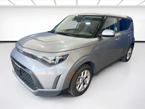 Gray 2024 Kia Soul LX for sale in Fontana, CA