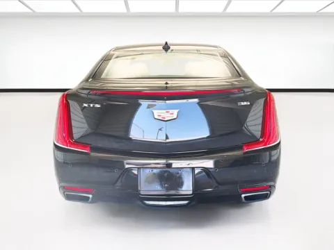 More photos of 2018 Cadillac XTS Luxury at KarGenie, CA
