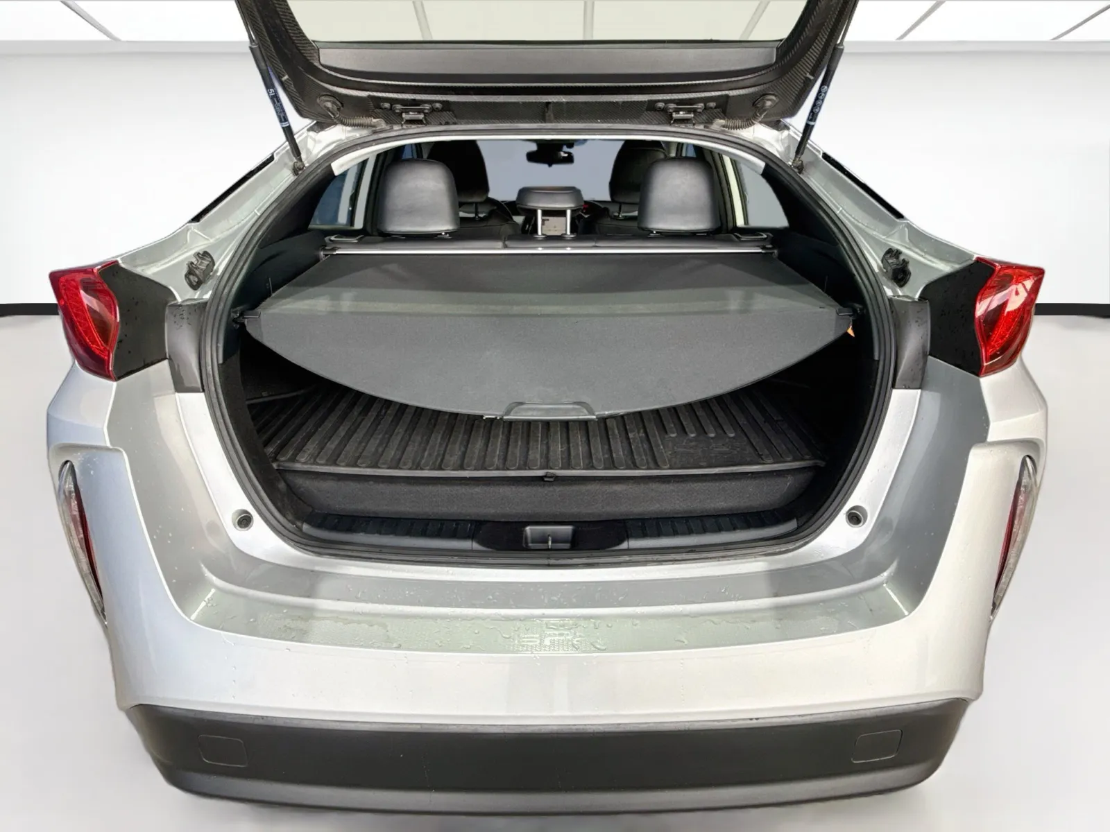Toyota Prius photo 14
