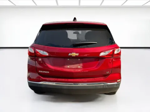 More photos of 2018 Chevrolet Equinox LT at KarGenie, CA