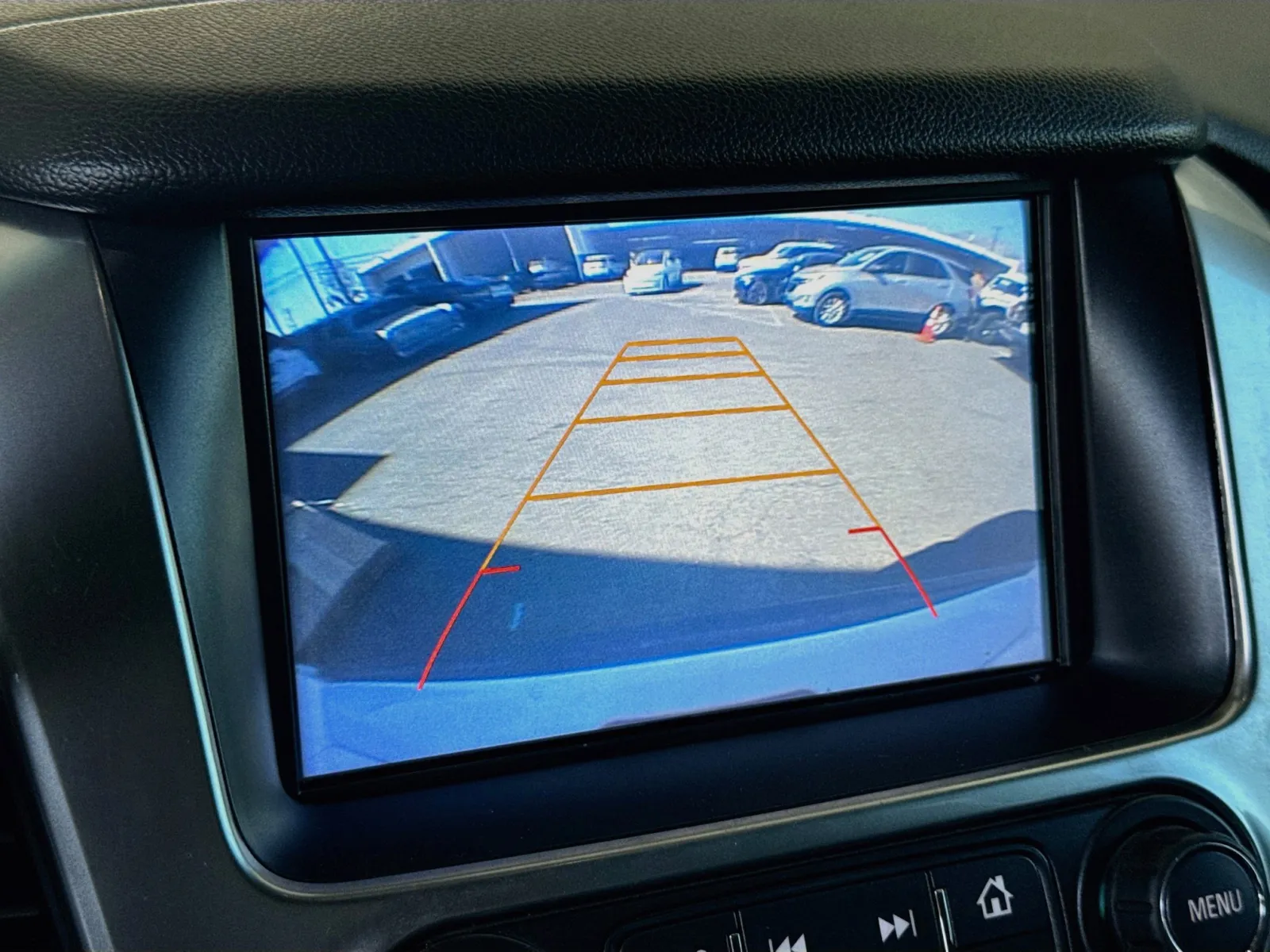 Chevrolet Tahoe photo 9