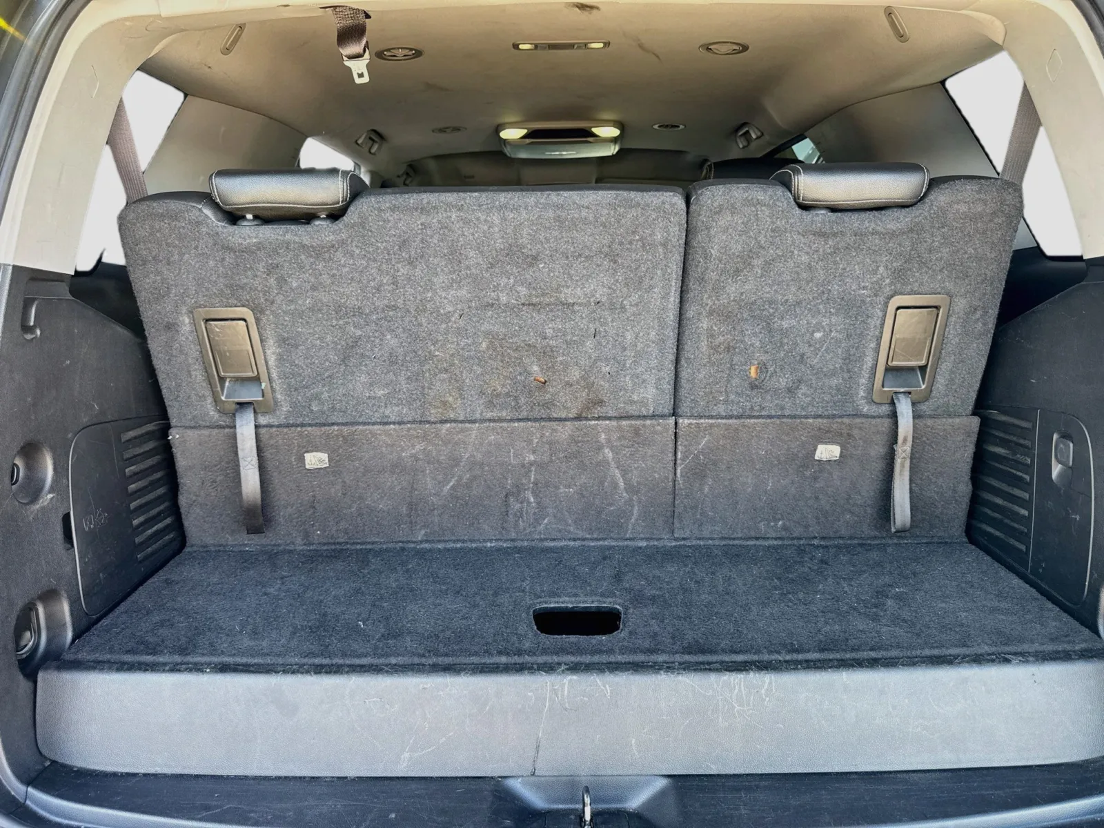 Chevrolet Tahoe photo 17
