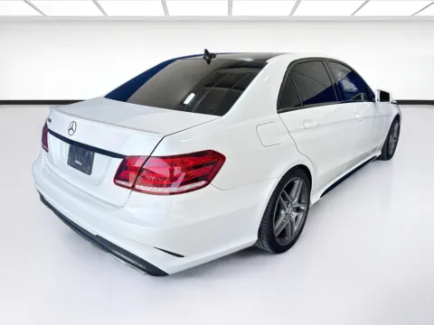 More photos of 2016 Mercedes-Benz E-Class E 350 at KarGenie, CA