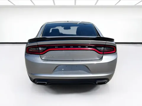 More photos of 2015 Dodge Charger SE at KarGenie, CA