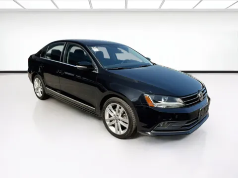 Another view of 2017 Volkswagen Jetta 1.8T SEL for sale in Fontana, CA at KarGenie