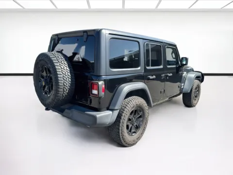 More photos of 2020 Jeep Wrangler Unlimited Unlimited Sport S at KarGenie, CA
