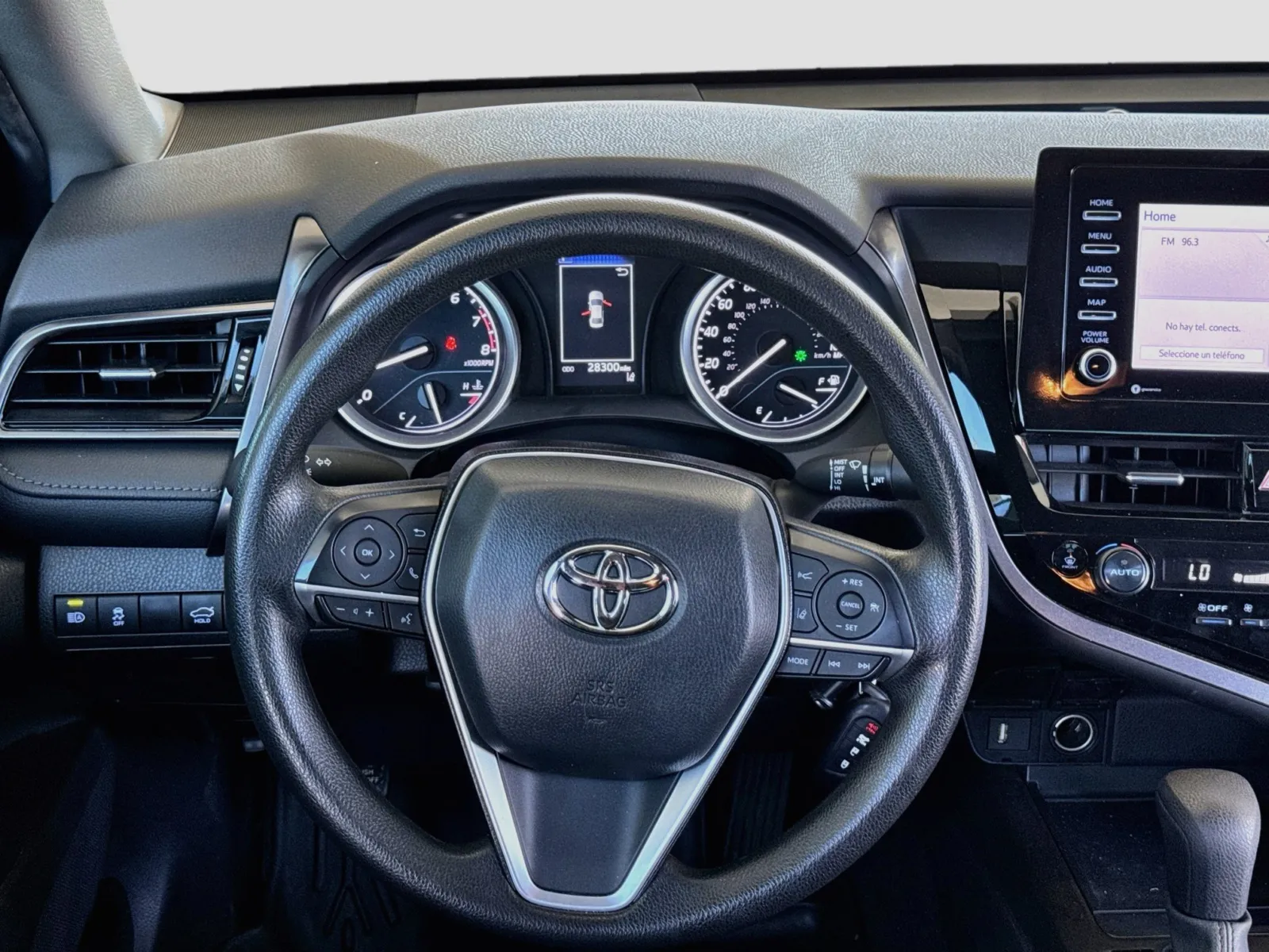 Toyota Camry photo 13