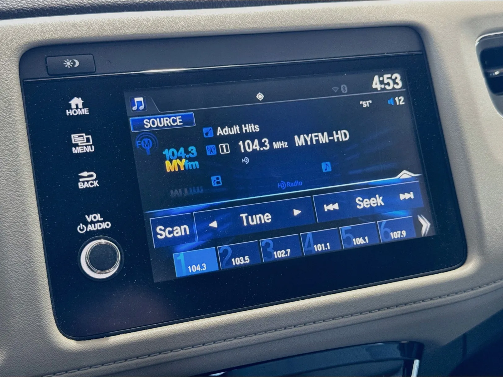 Honda HR-V photo 10