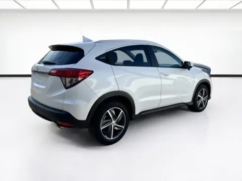 More photos of 2021 Honda HR-V EX at KarGenie, CA