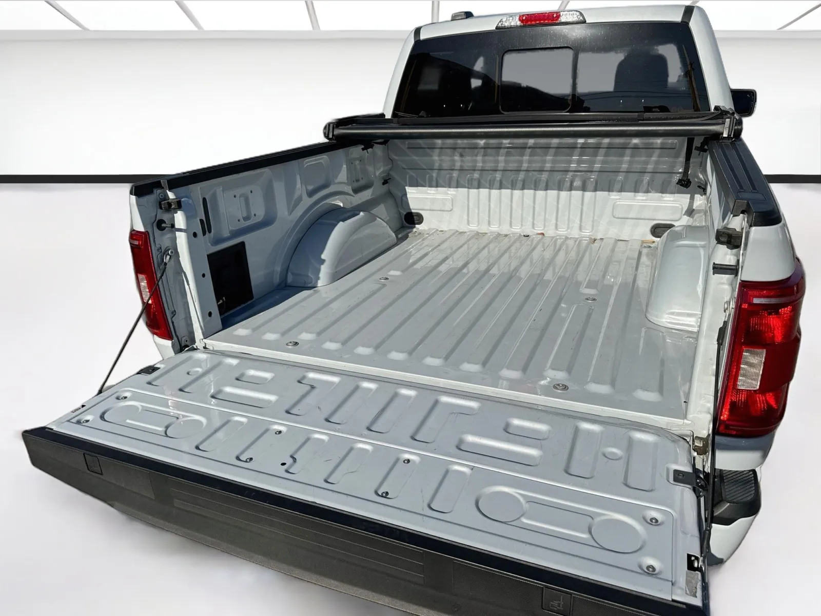 Ford F-150 photo 16