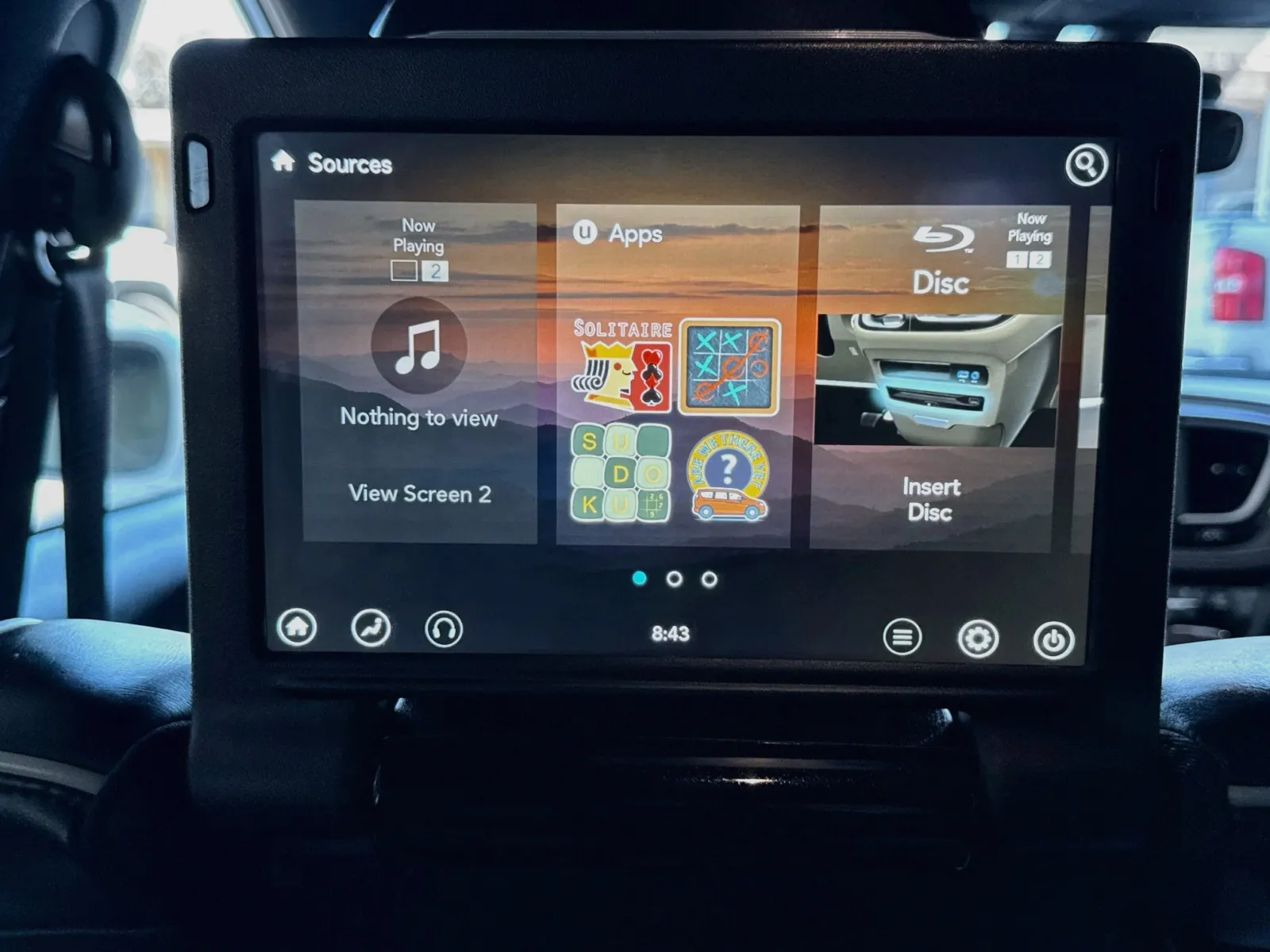 Chrysler Pacifica photo 17