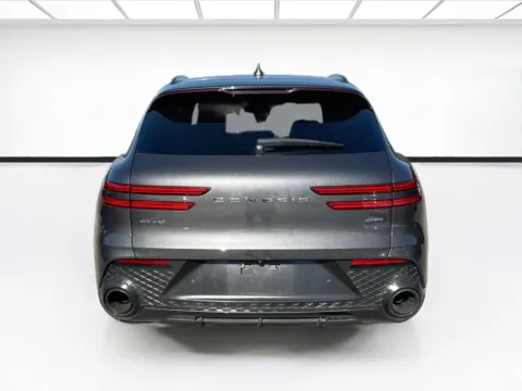 More photos of 2023 Genesis GV70 2.5T at KarGenie, CA