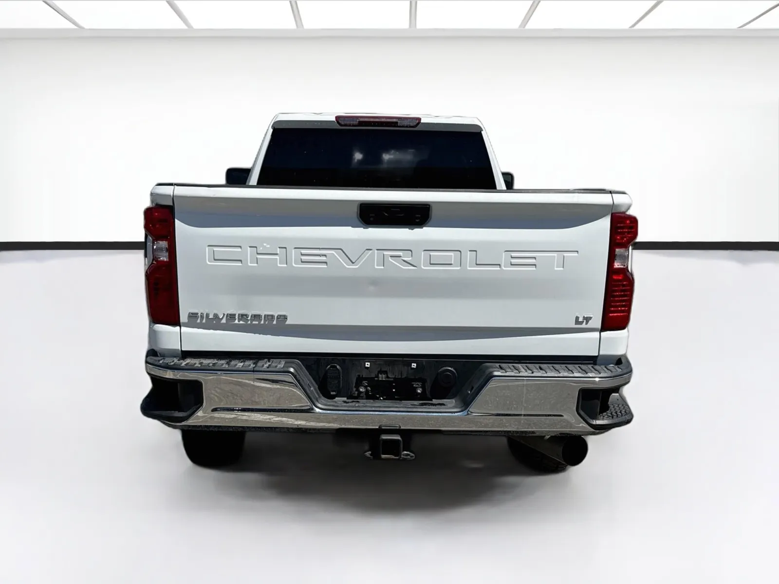 Chevrolet Silverado photo 5