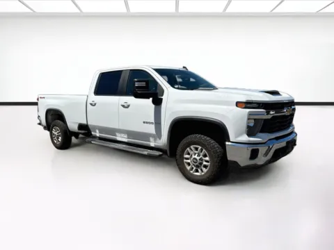 Another view of 2024 Chevrolet Silverado 2500 HD LT for sale in Fontana, CA at KarGenie