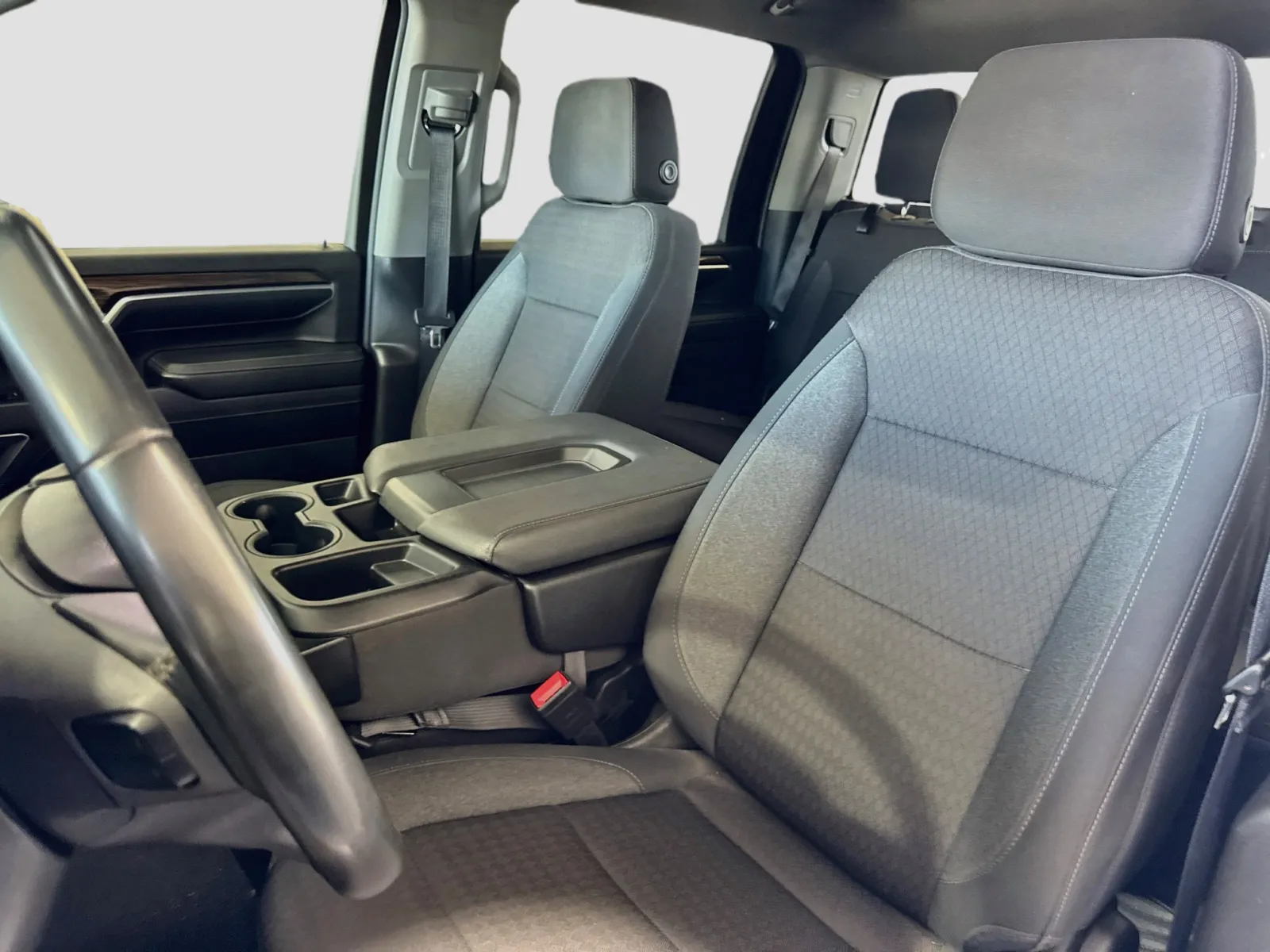 Chevrolet Silverado photo 13