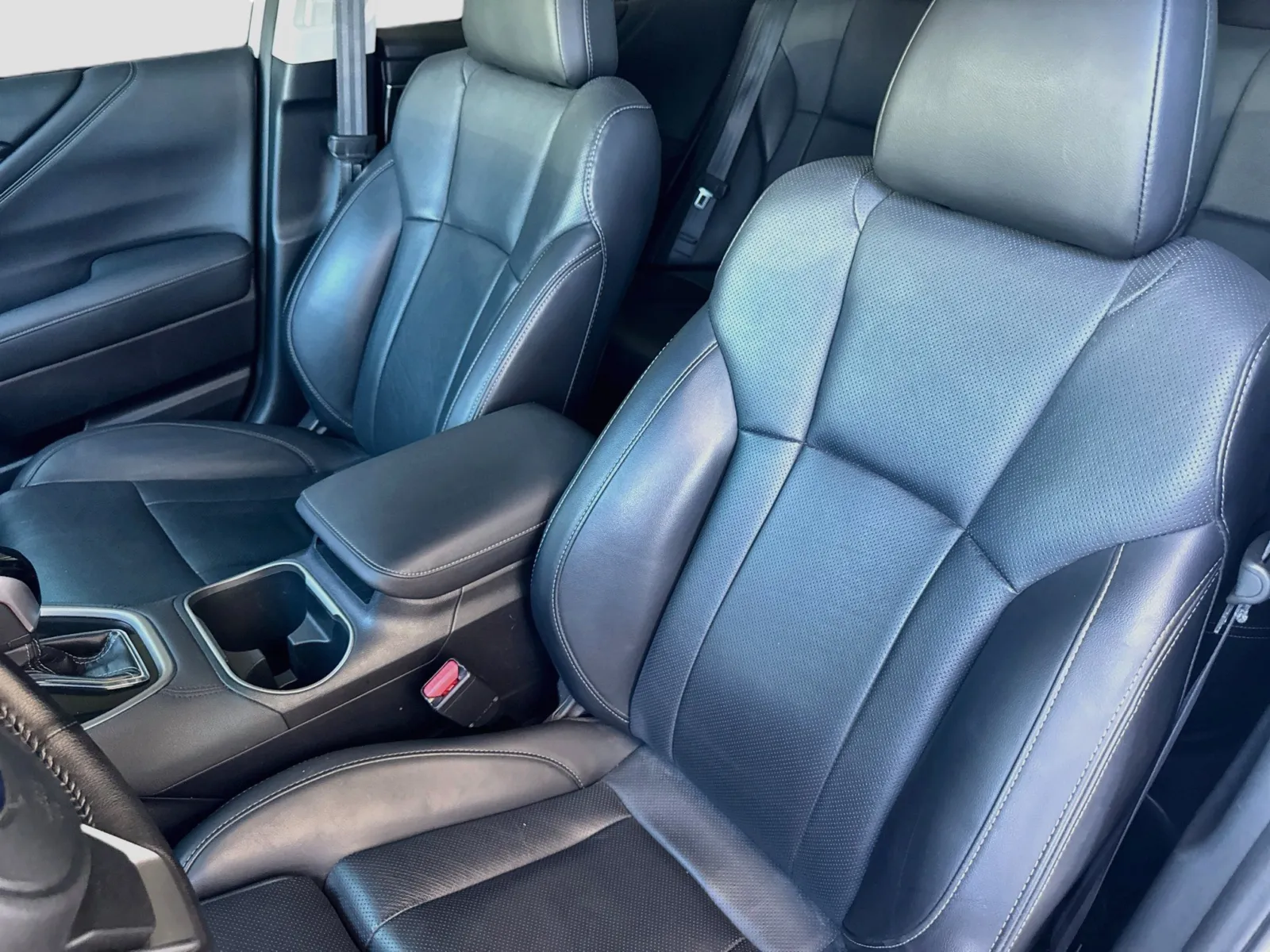 Subaru Legacy photo 14