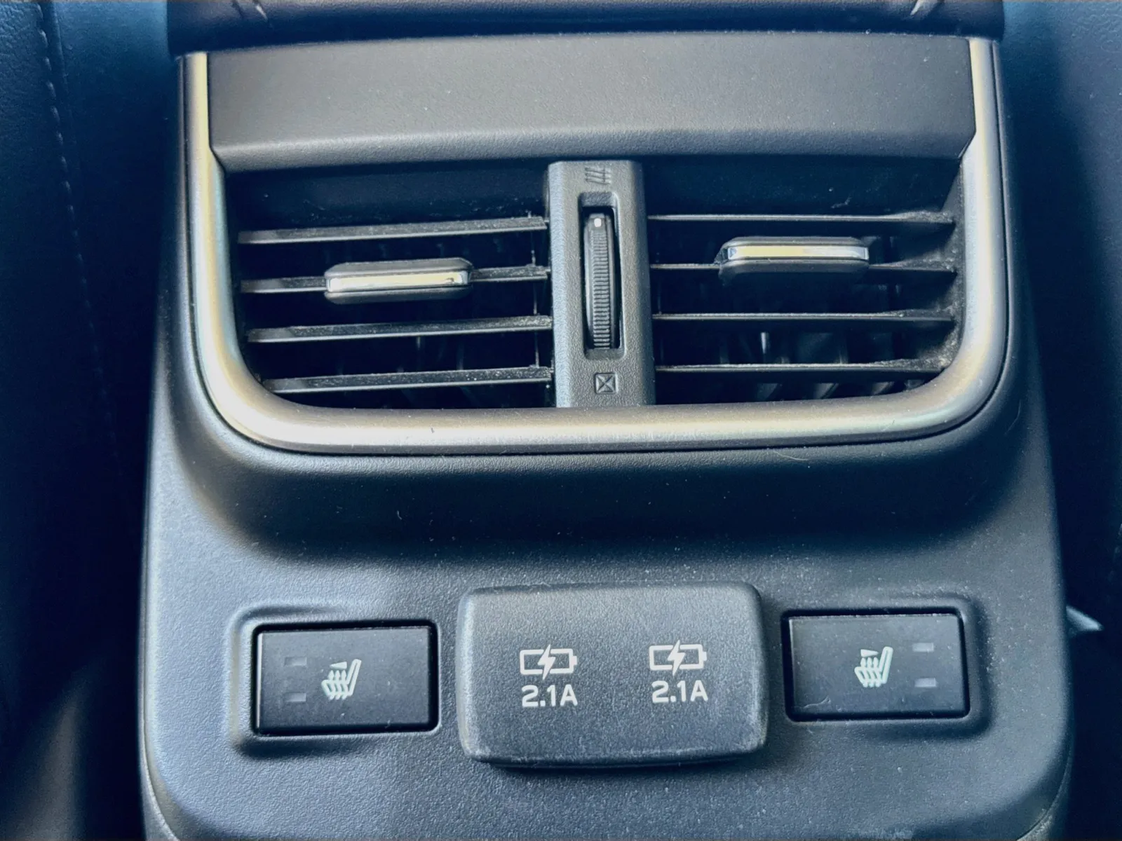 Subaru Legacy photo 18