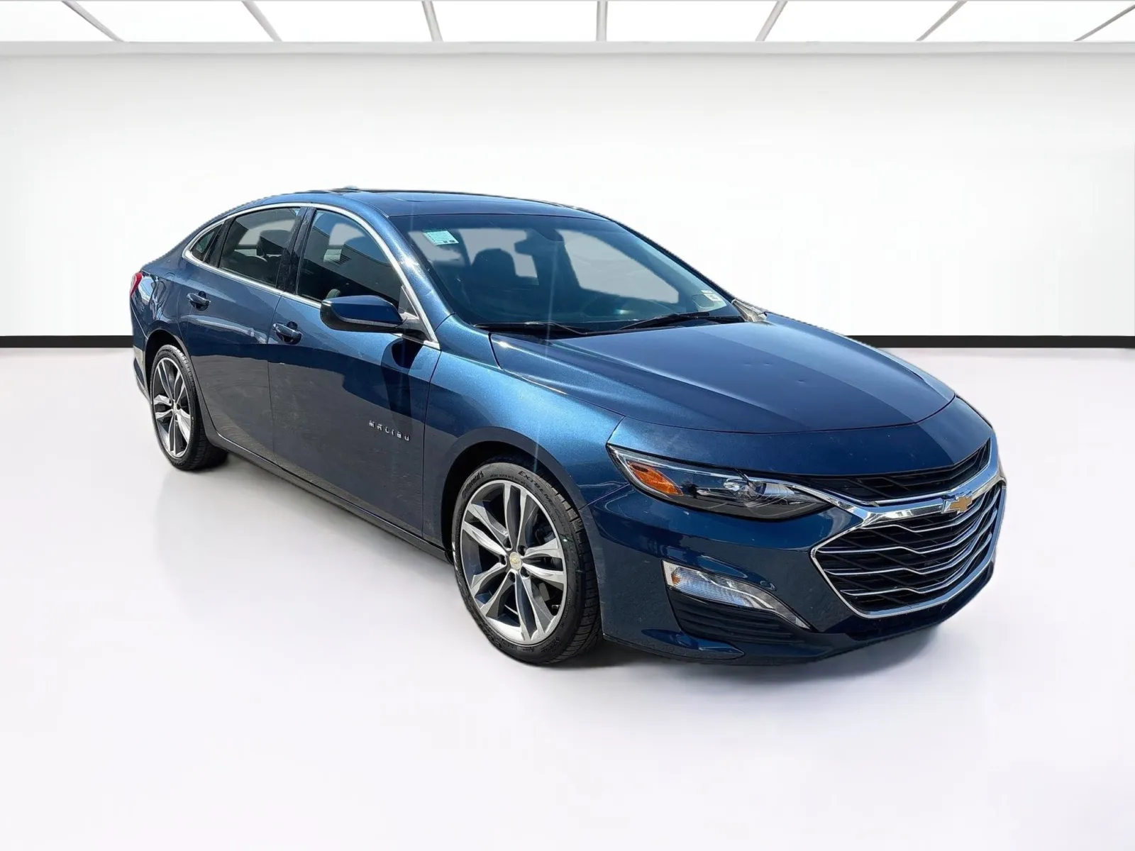 Chevrolet Malibu photo 3