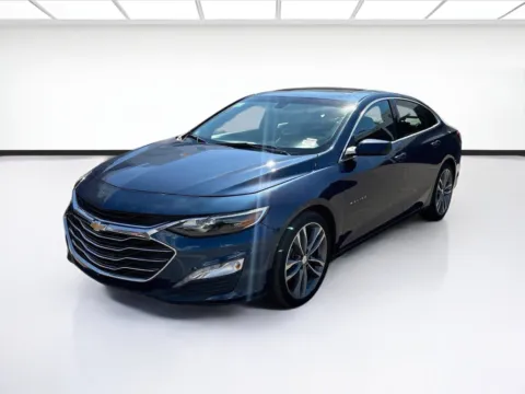 Blue 2022 Chevrolet Malibu LT for sale in Fontana, CA