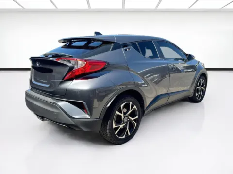 More photos of 2019 Toyota C-HR XLE at KarGenie, CA