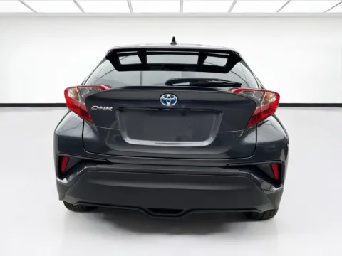 More photos of 2019 Toyota C-HR XLE at KarGenie, CA