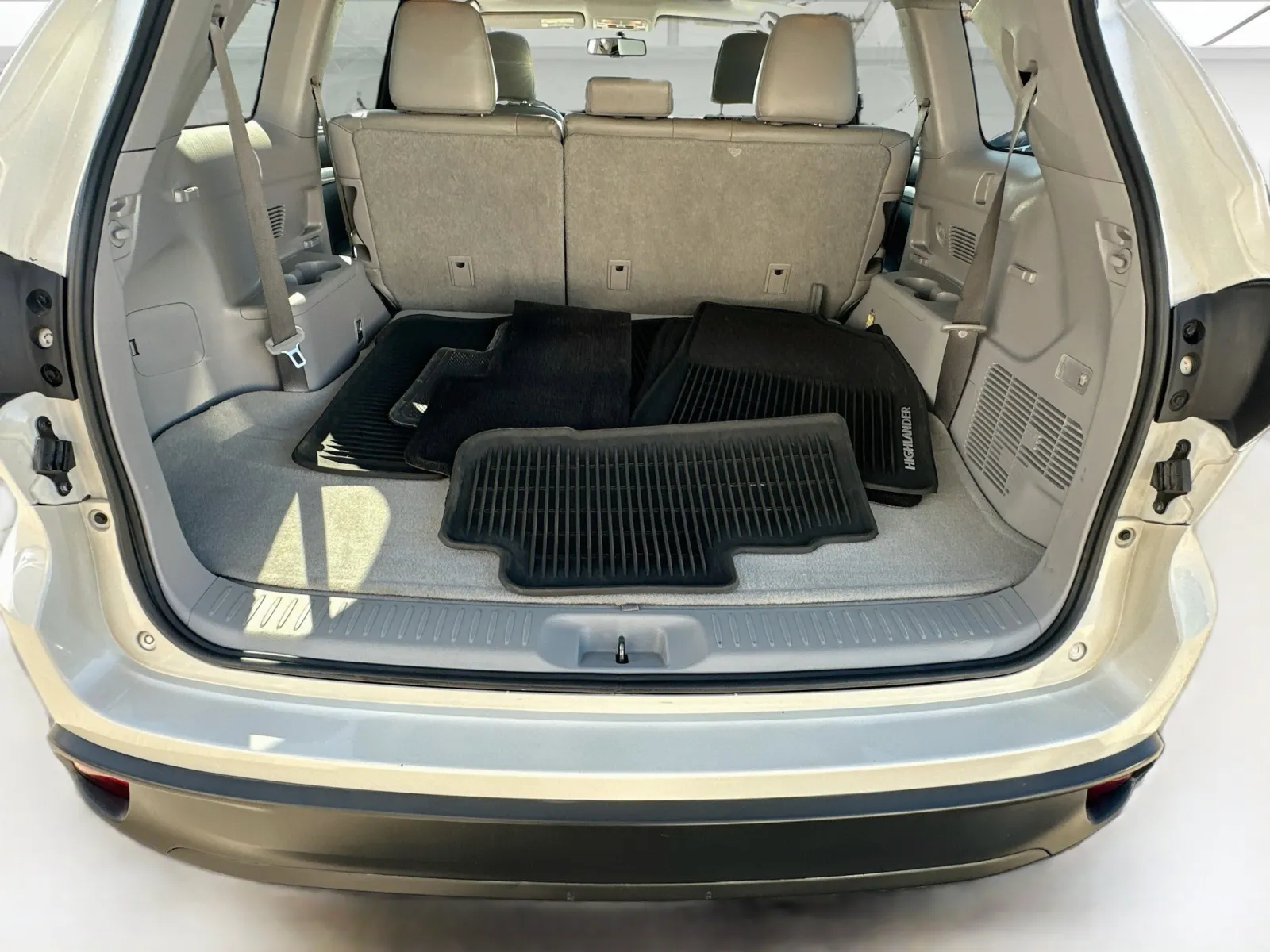 Toyota Highlander photo 21
