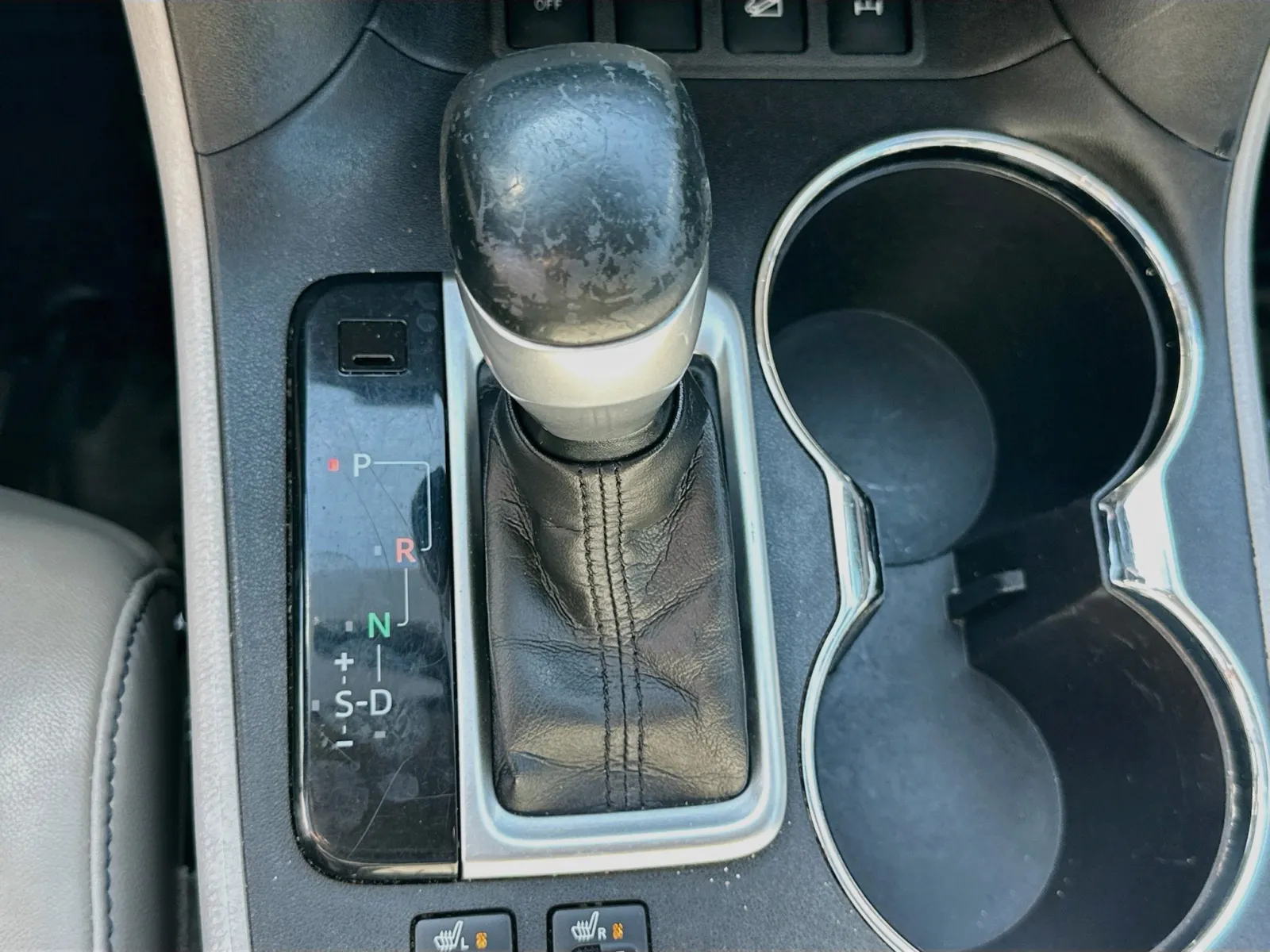 Toyota Highlander photo 13